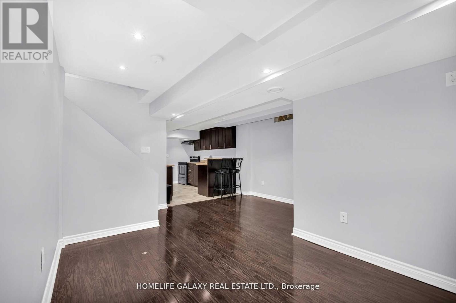 Bsmnt - 19 Warburton Drive, Ajax, Ontario  L1T 0K6 - Photo 10 - E13215850