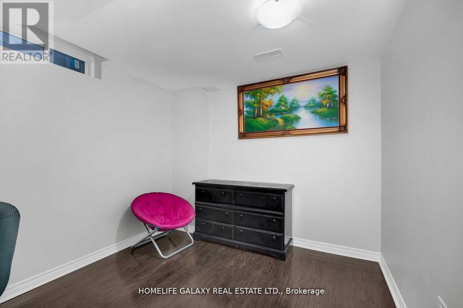 Bsmnt - 19 Warburton Drive, Ajax, Ontario  L1T 0K6 - Photo 12 - E13215850