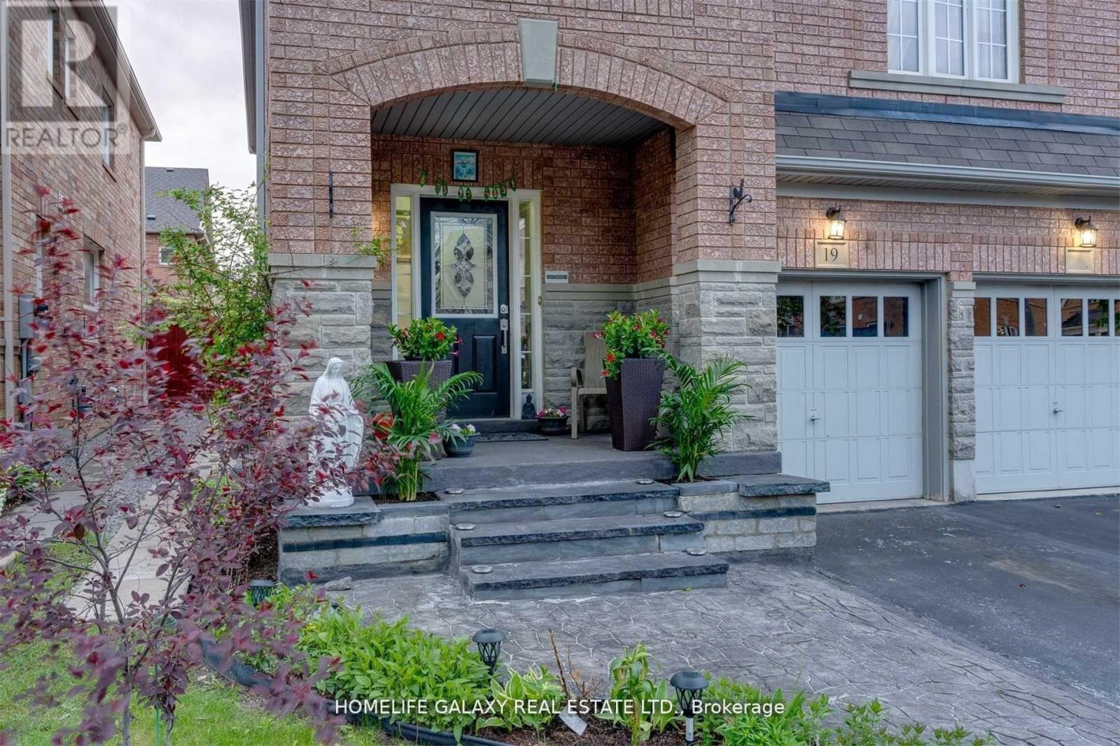 Bsmnt - 19 Warburton Drive, Ajax, Ontario  L1T 0K6 - Photo 2 - E13215850