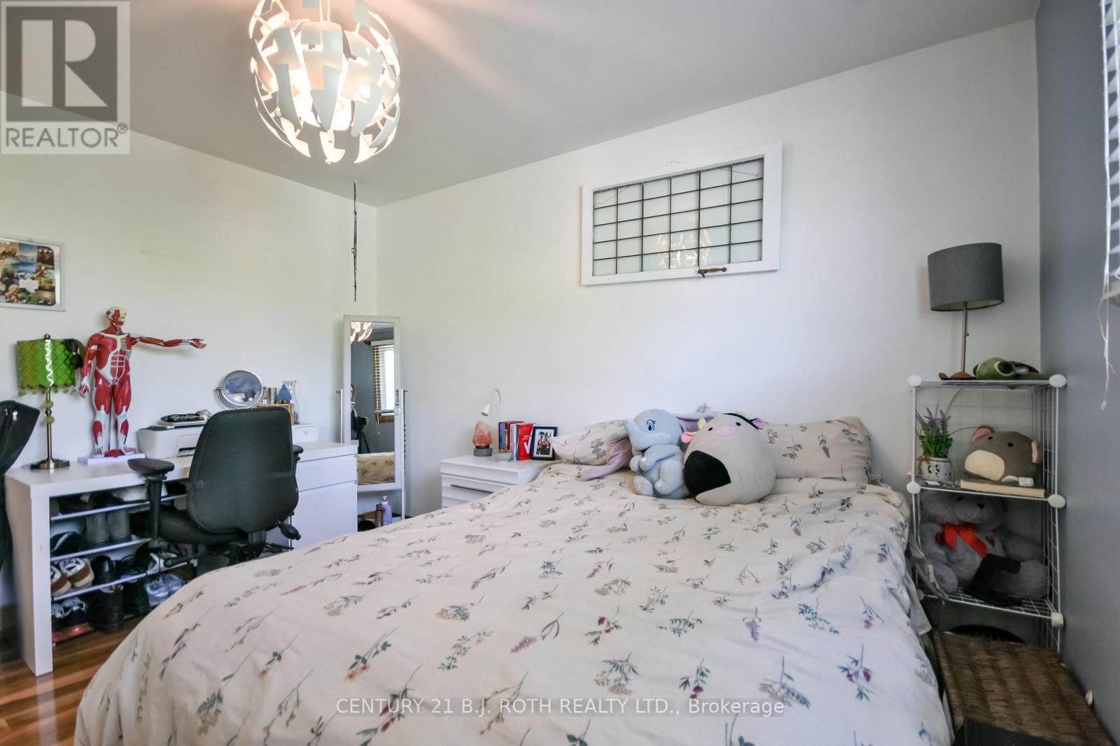 671 Simcoe Road, Bradford West Gwillimbury, Ontario  L3Z 4B4 - Photo 22 - N13215610