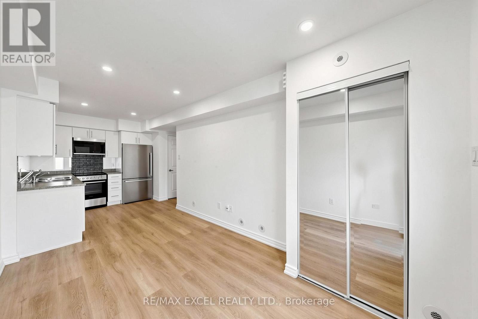28 - 2285 Bur Oak Avenue, Markham, Ontario  L6E 0B9 - Photo 11 - N13215622