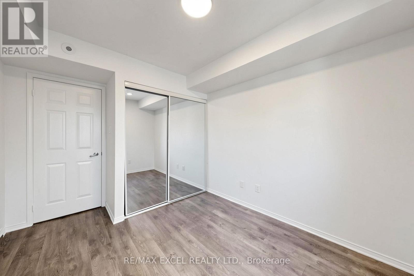 28 - 2285 Bur Oak Avenue, Markham, Ontario  L6E 0B9 - Photo 18 - N13215622