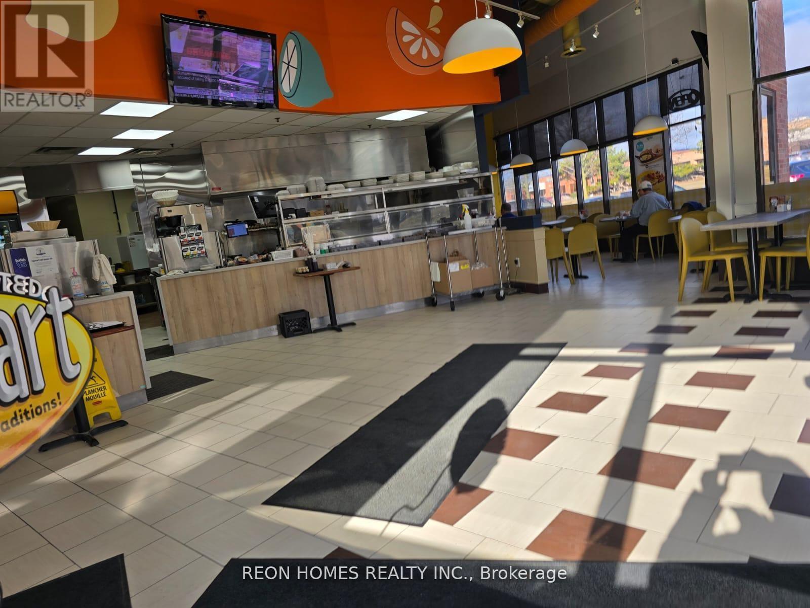 37 - 155 EAST BEAVER CREEK ROAD, Richmond Hill, Ontario