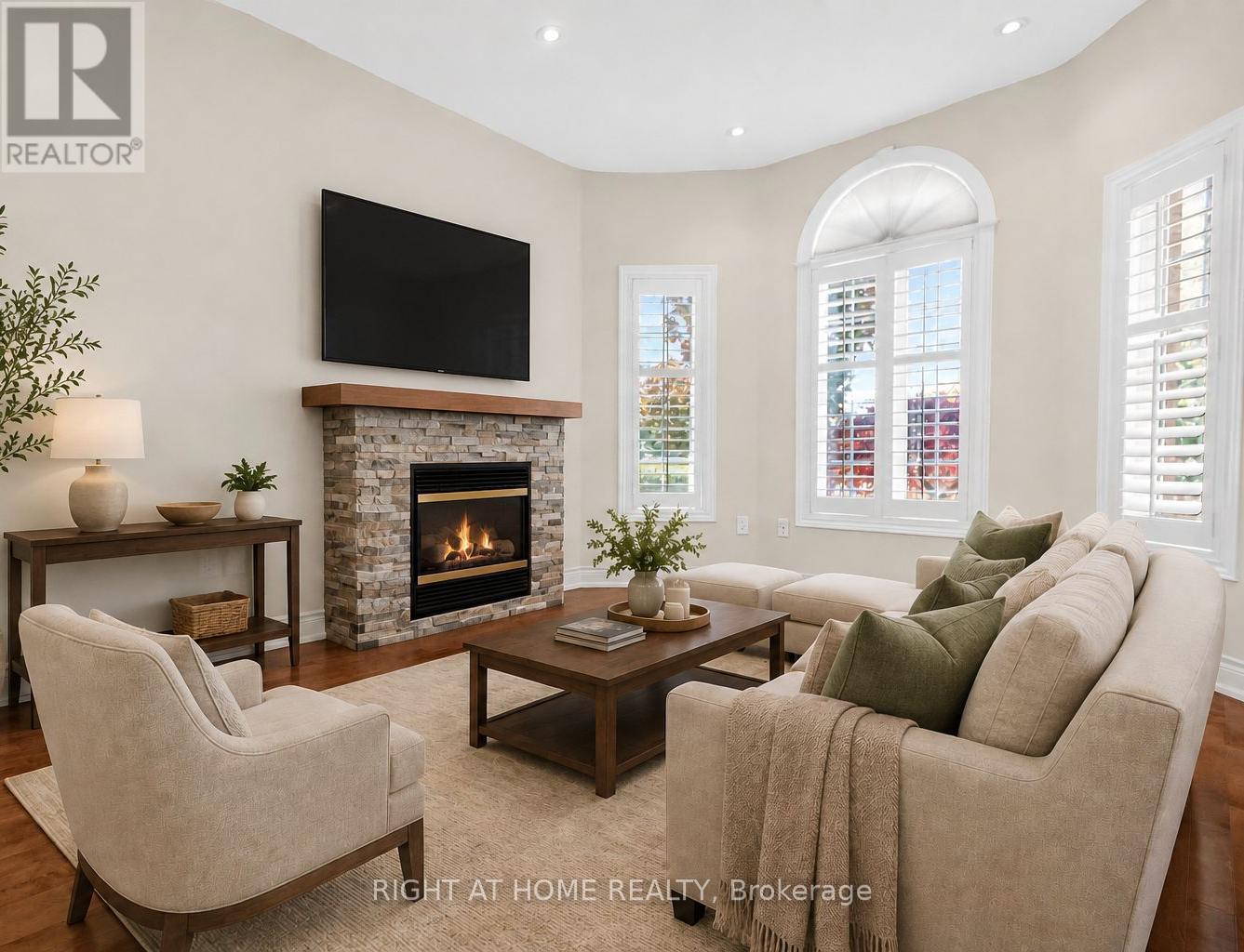 246 Caproni Drive, Vaughan, Ontario  L6A 1X7 - Photo 5 - N13215690