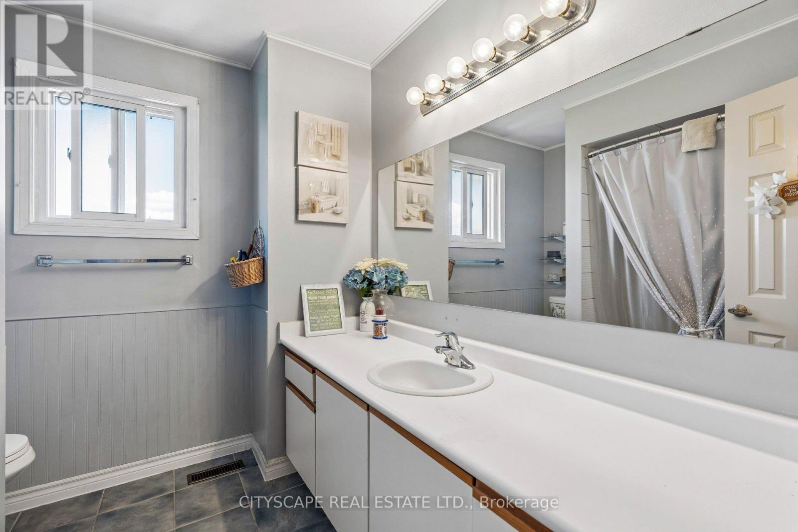 4356 Wakefield Crescent, Mississauga, Ontario  L5C 4N2 - Photo 26 - W13214266