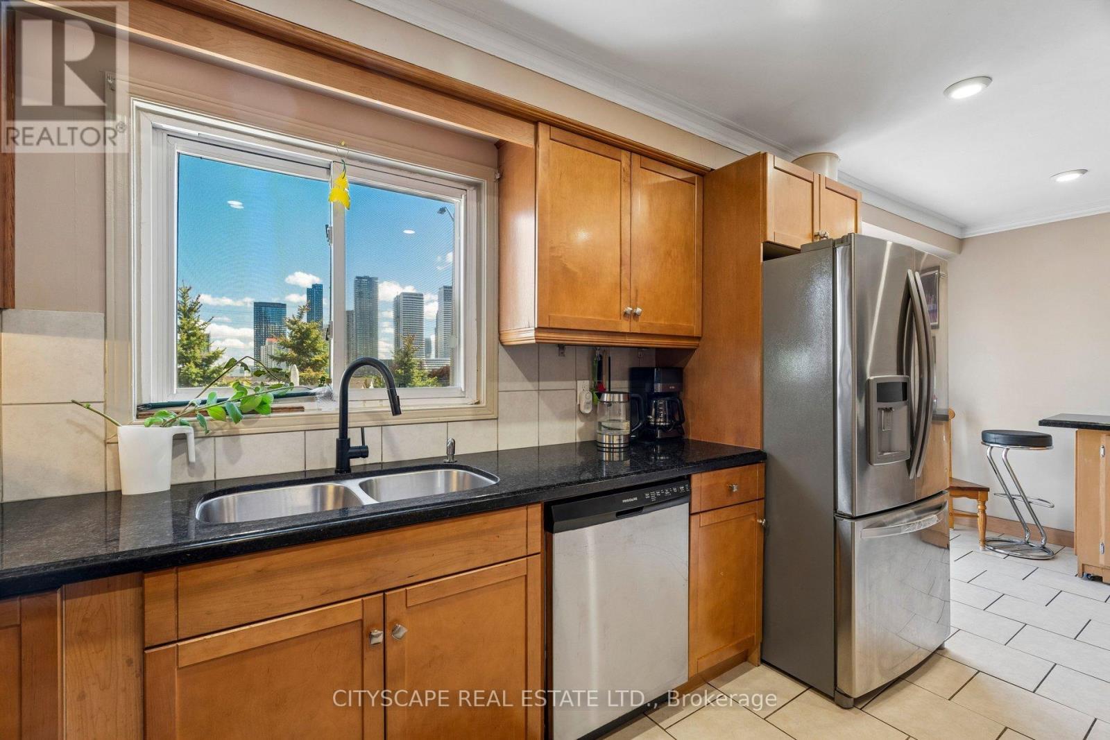 4356 Wakefield Crescent, Mississauga, Ontario  L5C 4N2 - Photo 20 - W13214266