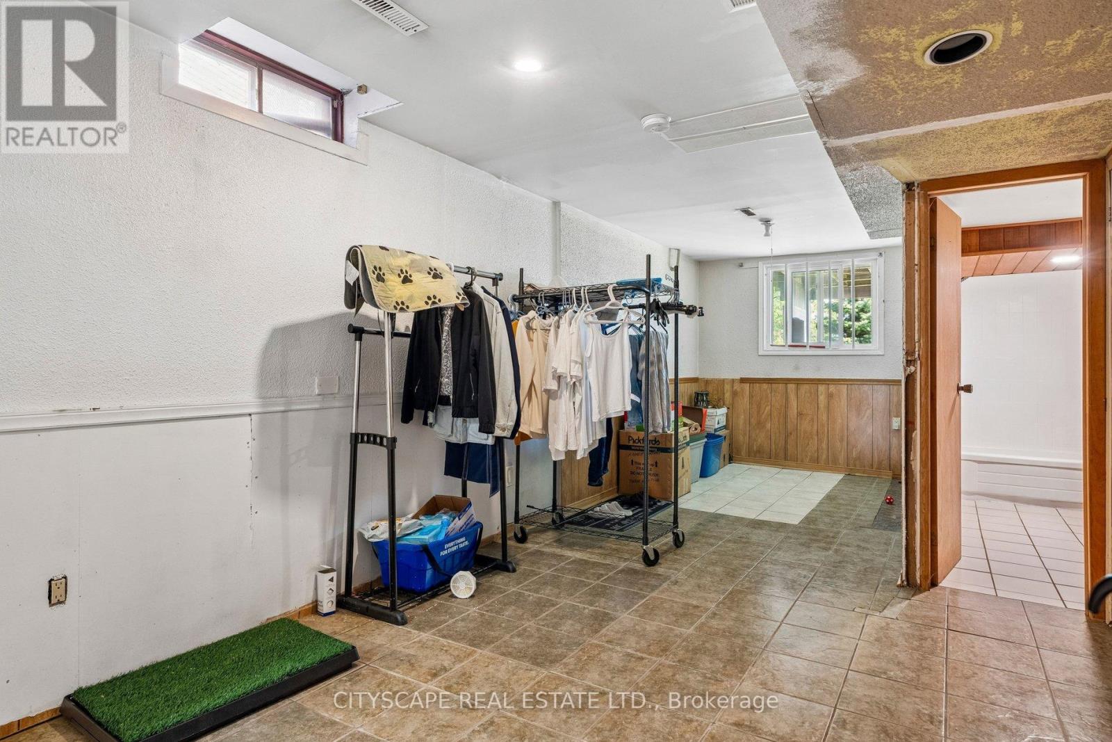 4356 Wakefield Crescent, Mississauga, Ontario  L5C 4N2 - Photo 40 - W13214266