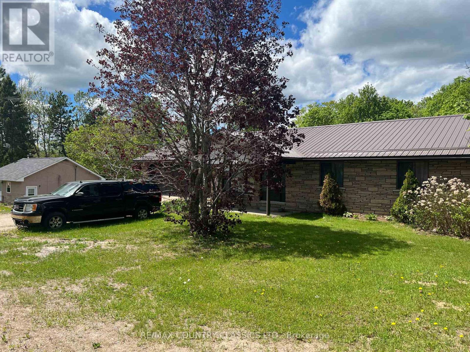 33109 Hwy 62 North, Hastings Highlands, Ontario  K0L 2S0 - Photo 2 - X12819450