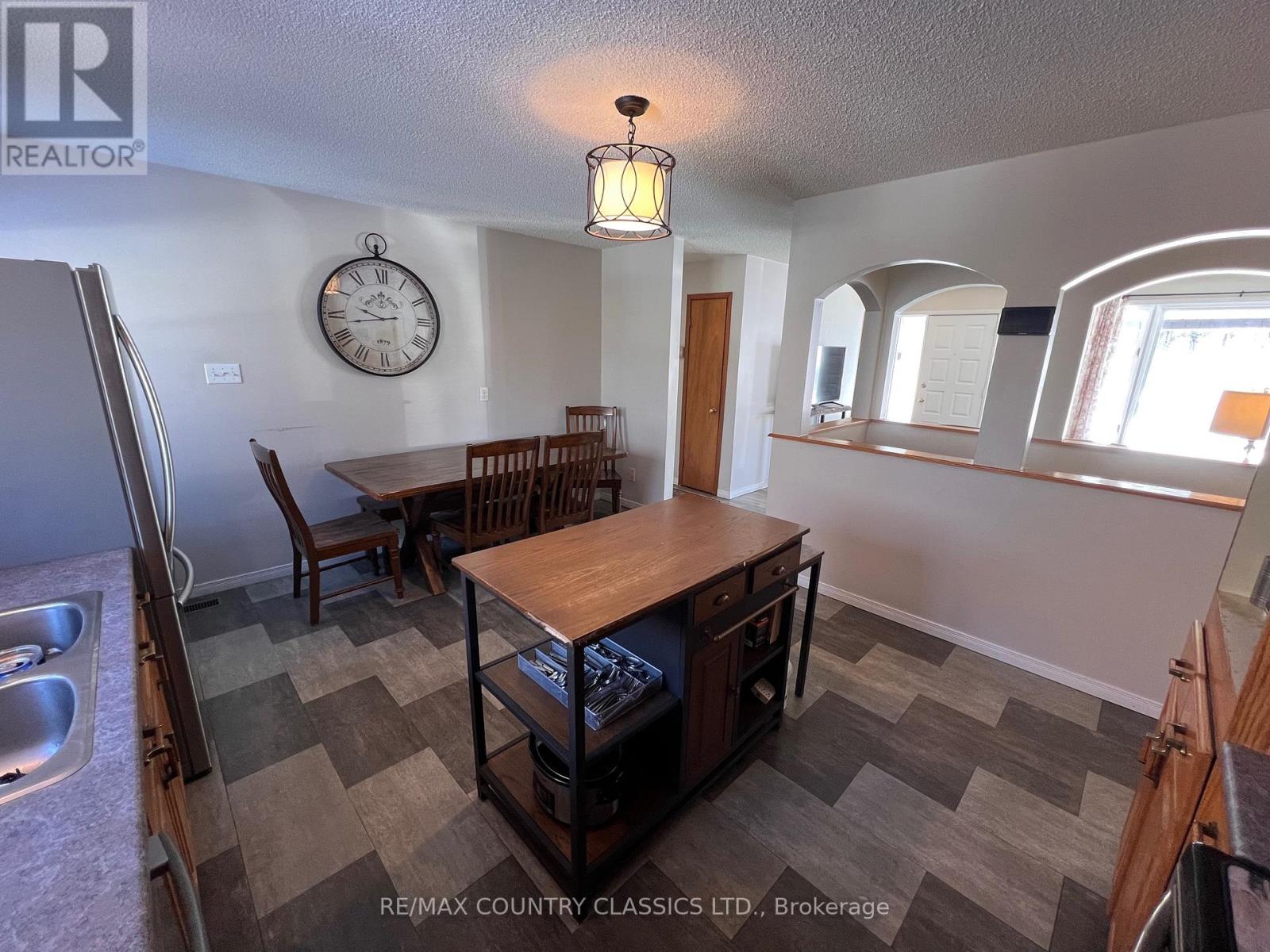 33109 Hwy 62 North, Hastings Highlands, Ontario  K0L 2S0 - Photo 13 - X12819450