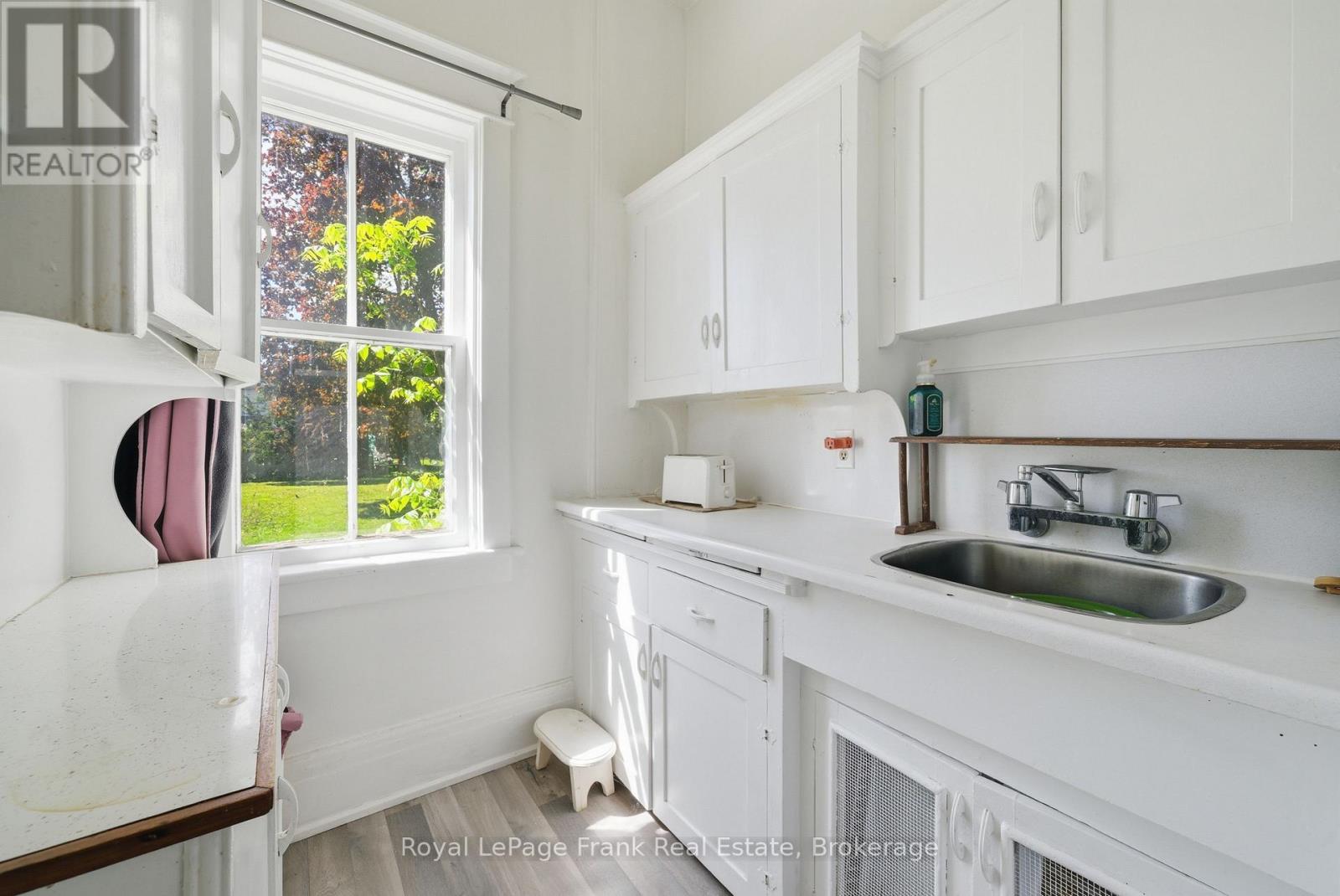 279 Kent Street W, Kawartha Lakes, Ontario  K9V 2Z8 - Photo 23 - X13164360