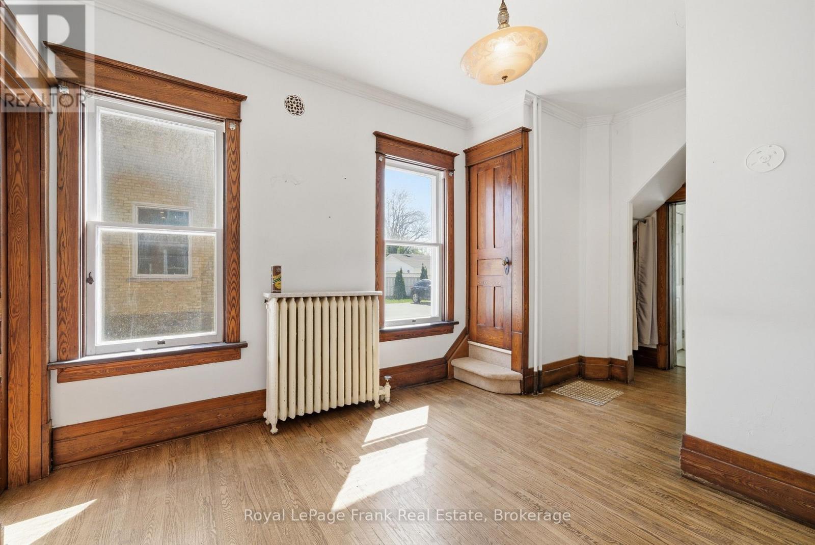 279 Kent Street W, Kawartha Lakes, Ontario  K9V 2Z8 - Photo 20 - X13164360
