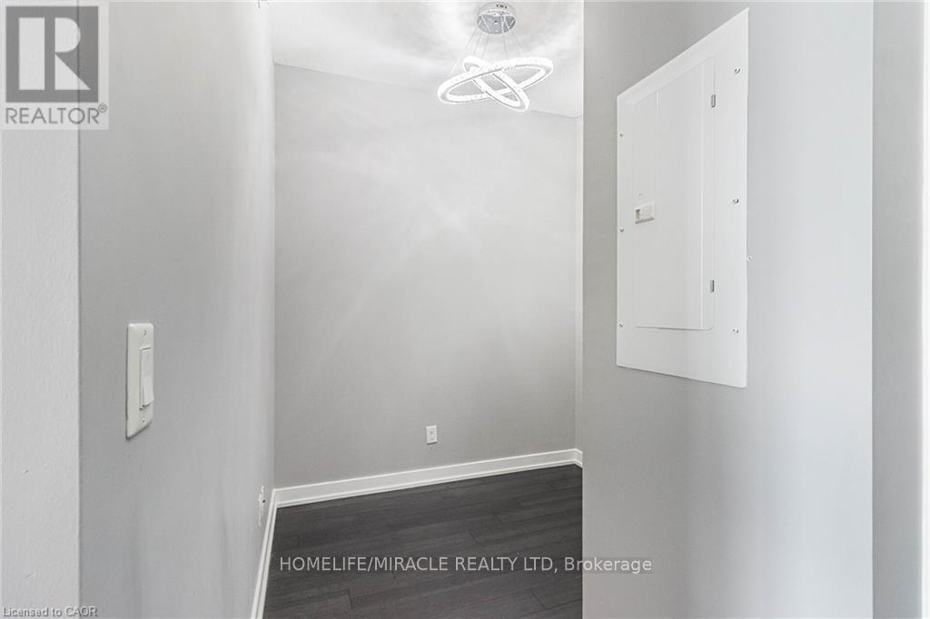 B414 - 5240 Dundas Street, Burlington, Ontario  L7L 0J6 - Photo 6 - W13215556
