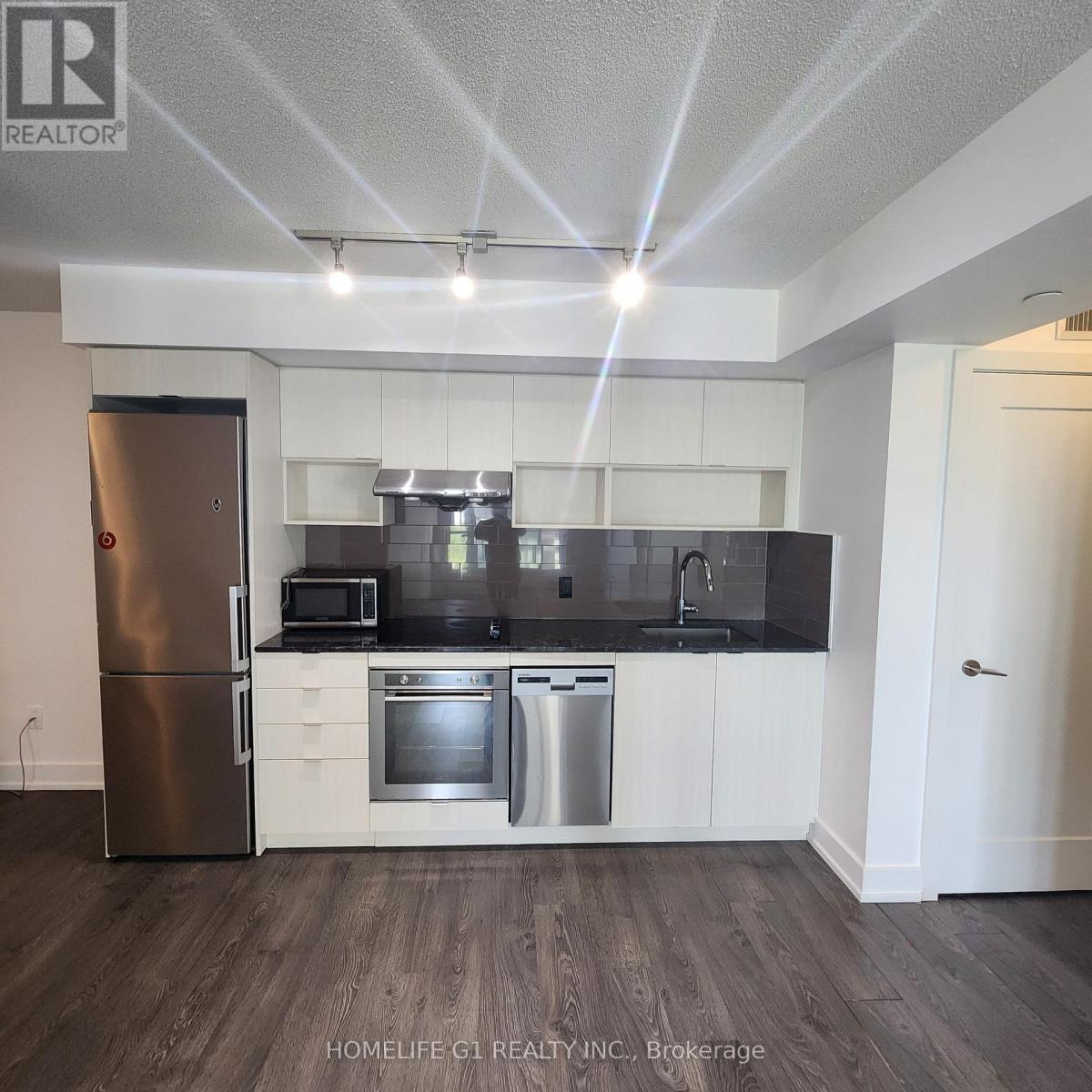 1606 - 7 Mabelle Avenue, Toronto, Ontario  M9A 0C9 - Photo 14 - W13215706