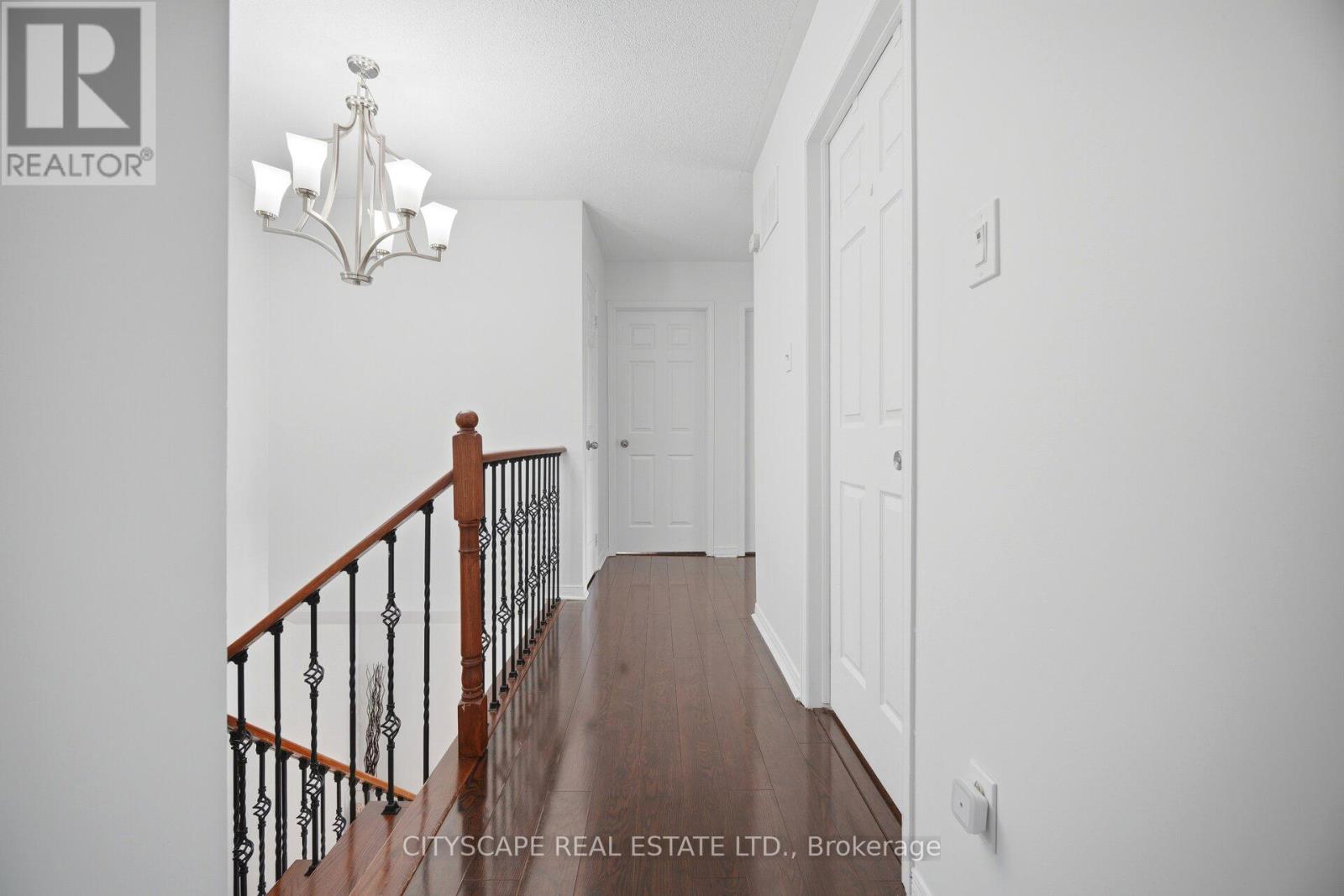 66 Castle Hill Road, Brampton, Ontario  L6X 4E1 - Photo 20 - W13215762