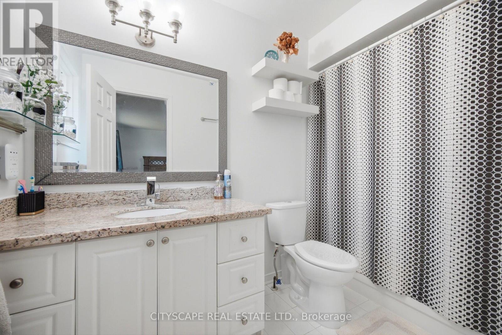66 Castle Hill Road, Brampton, Ontario  L6X 4E1 - Photo 23 - W13215762