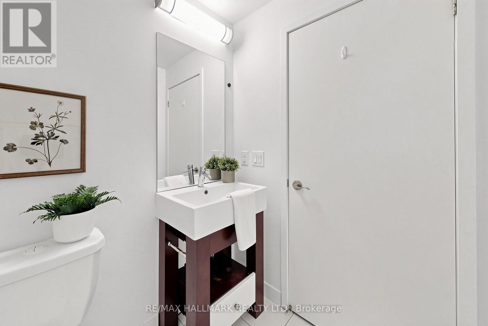 1207 - 840 Queens Plate Drive, Toronto, Ontario  M9W 0E7 - Photo 19 - W13215764