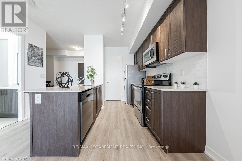 609 - 550 North Service Road, Grimsby, Ontario  L3M 0H8 - Photo 11 - X13215564