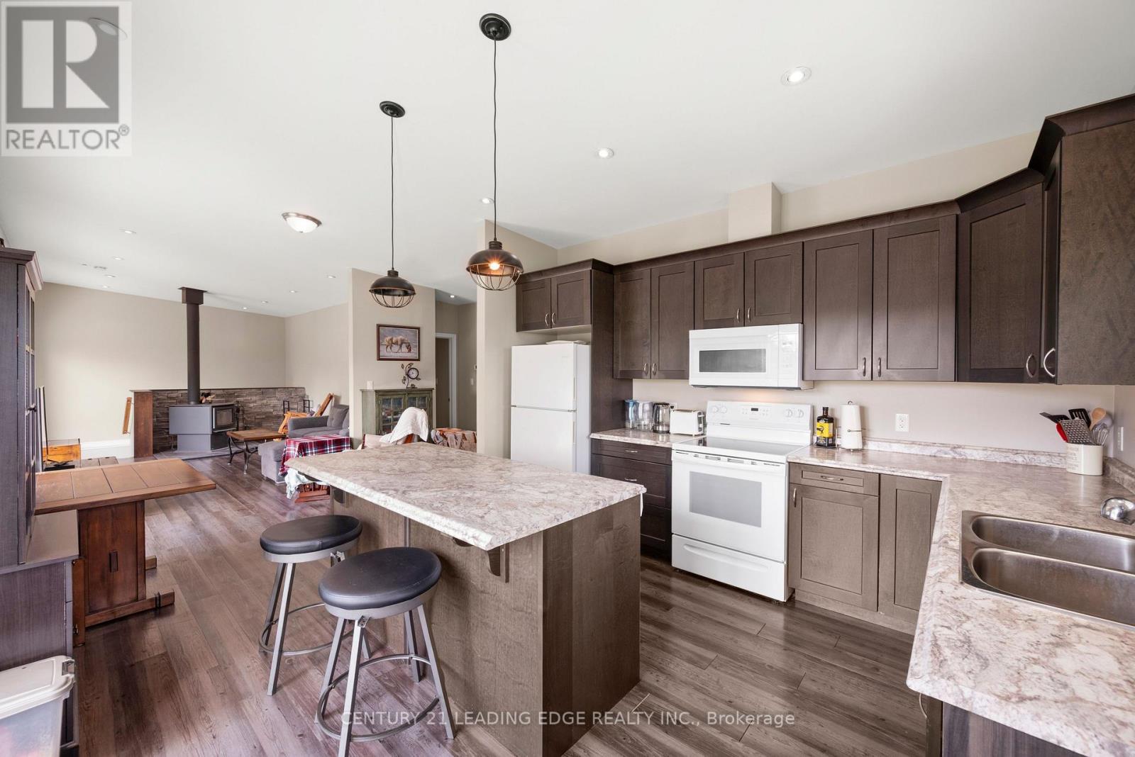 801 Ballyduff Road, Kawartha Lakes, Ontario  L0A 1K0 - Photo 12 - X13215570