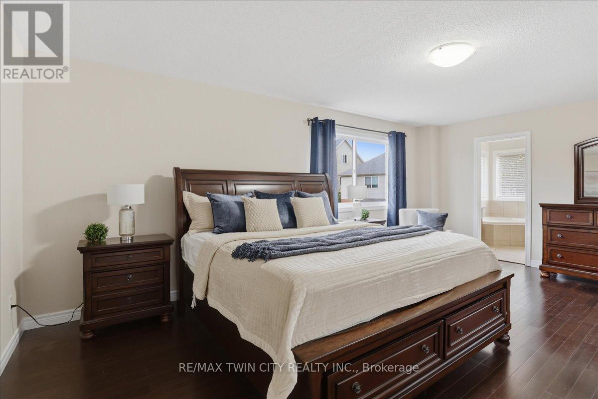 151 Decaro Crescent, Cambridge, Ontario  N3C 4M4 - Photo 22 - X13215702