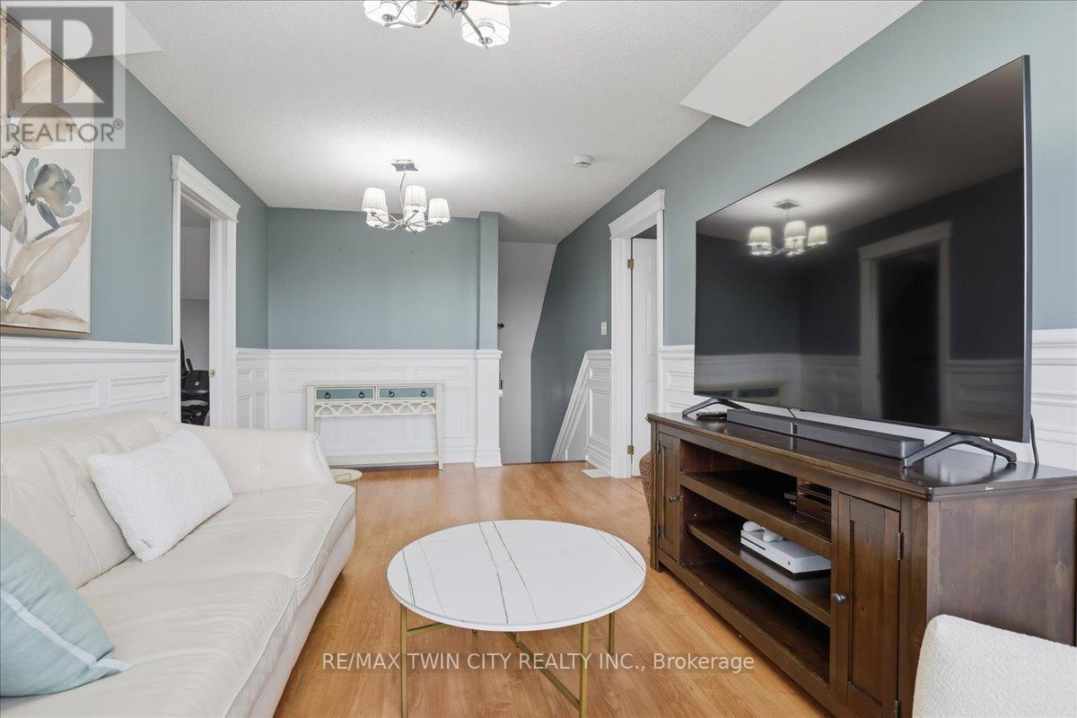 151 Decaro Crescent, Cambridge, Ontario  N3C 4M4 - Photo 30 - X13215702