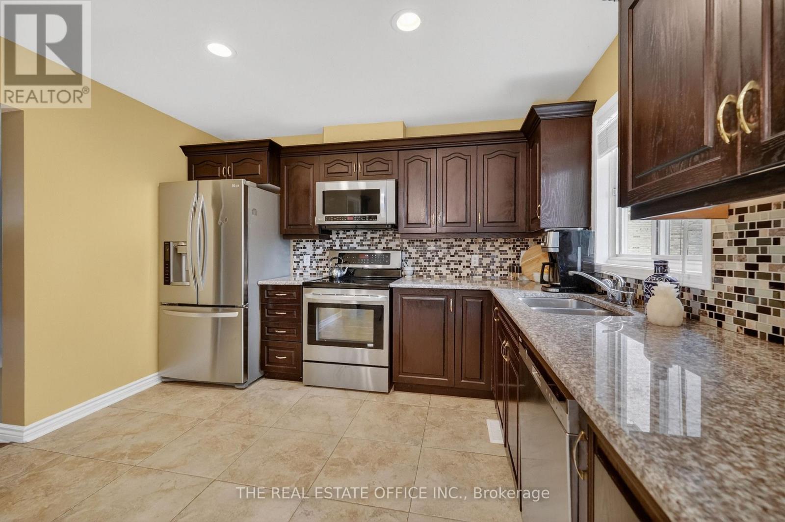 106 Corsica Private, Ottawa, Ontario  K1G 5Y1 - Photo 18 - X13215842