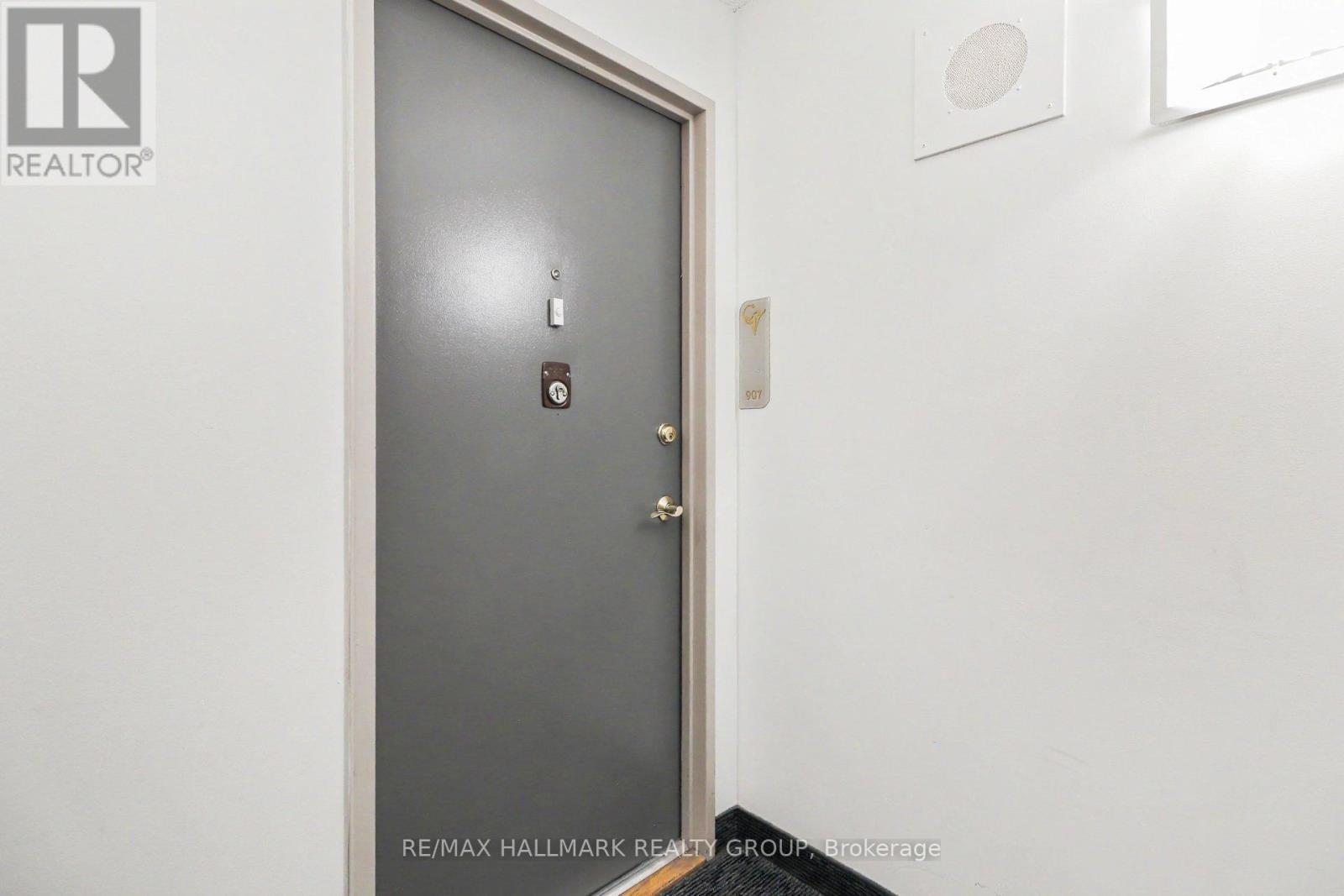 907 - 158c Mcarthur Avenue, Ottawa, Ontario K1L 8E7 - Photo 3 - X13215952