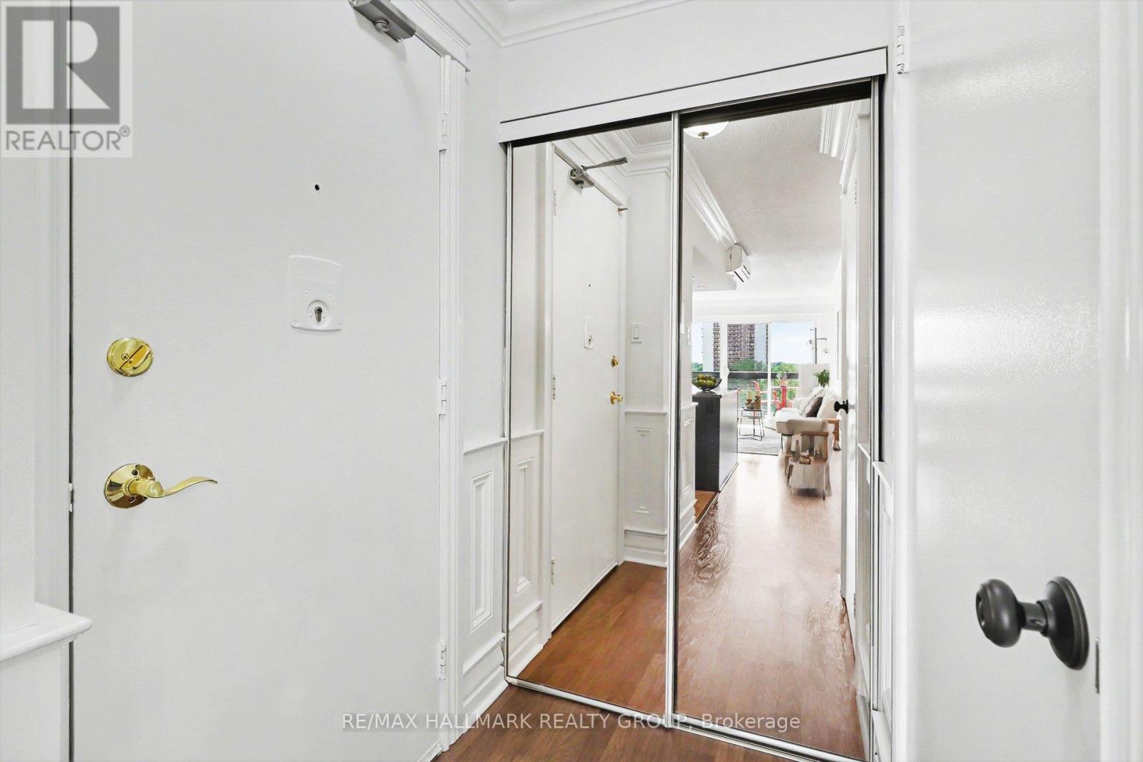 907 - 158c Mcarthur Avenue, Ottawa, Ontario K1L 8E7 - Photo 4 - X13215952