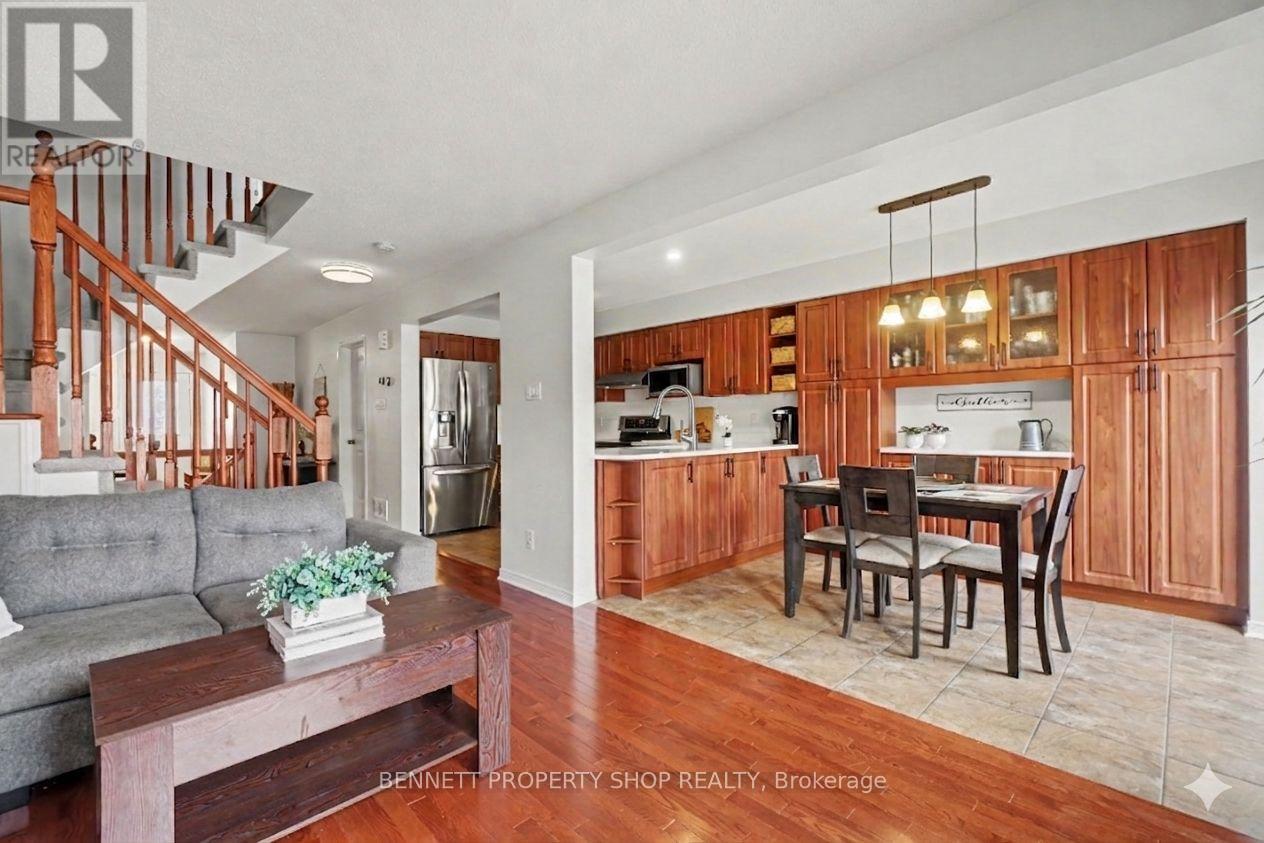 330 Laguna Street, Ottawa, Ontario K1T 0L1 - Photo 6 - X13215960