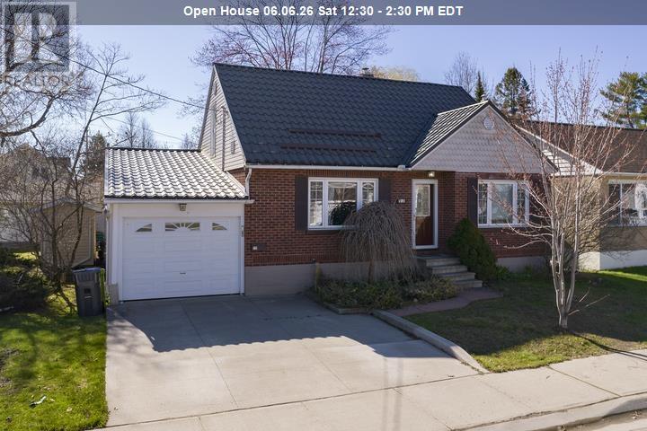 72 Coulson Ave, Sault Ste. Marie, Ontario P6A 3X5 - Photo 1 - SM261052