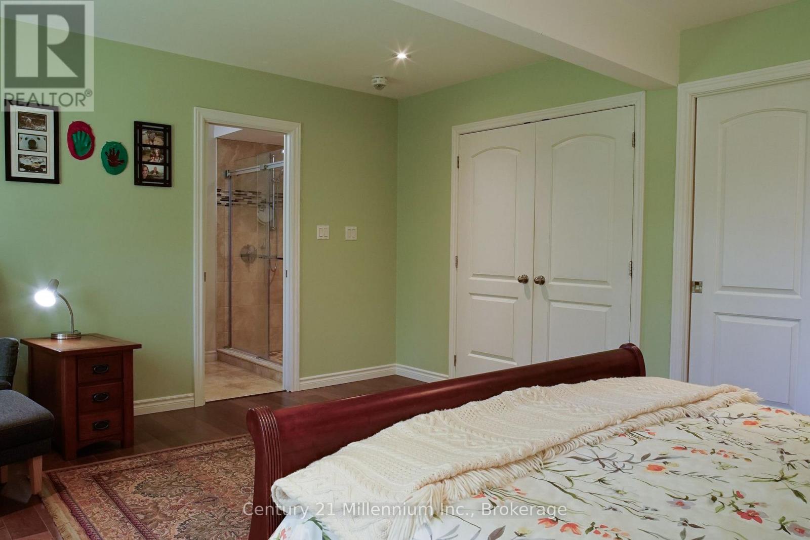 58 Cedarlane Drive, Wasaga Beach, Ontario  L9Z 2S1 - Photo 18 - S13215938