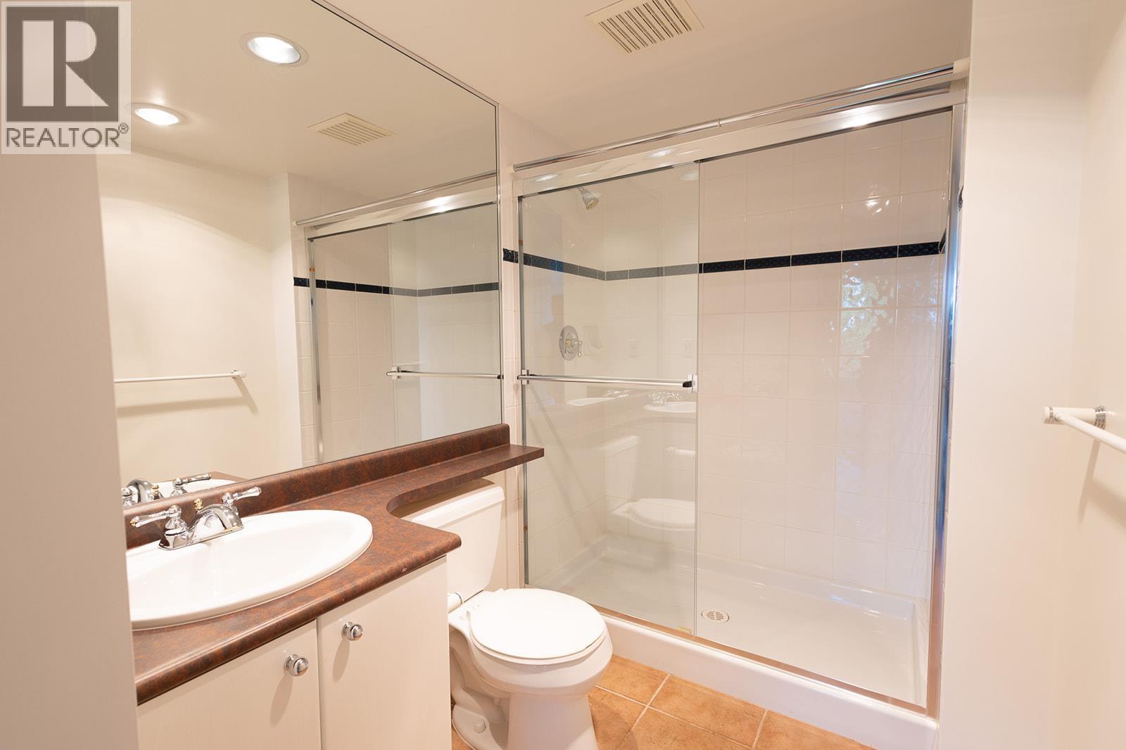 807 6611 Southoaks Crescent, Burnaby, British Columbia  V5E 4L5 - Photo 11 - R3126689