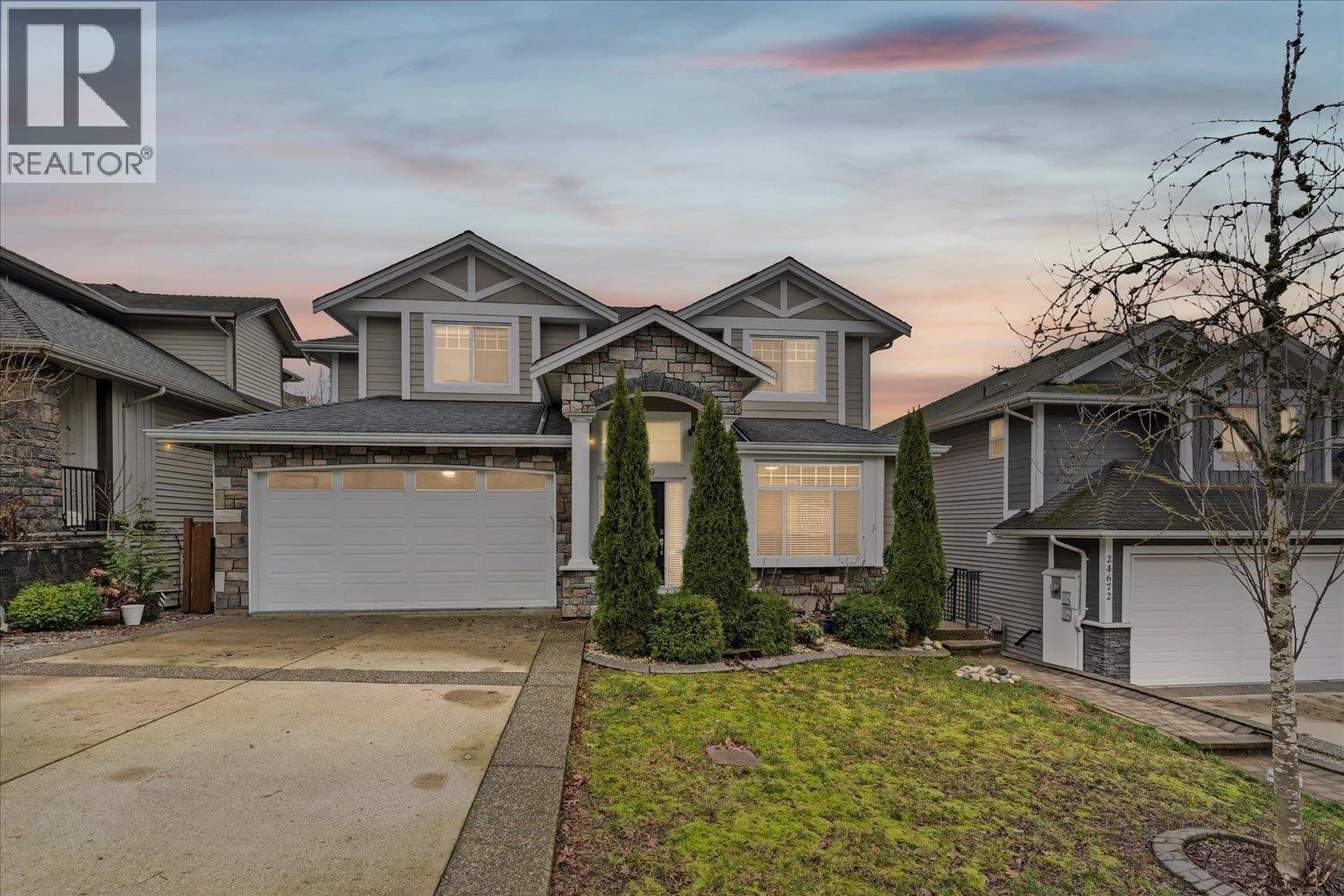 24680 103a Avenue, Maple Ridge, British Columbia  V2W 0B1 - Photo 1 - R3129728