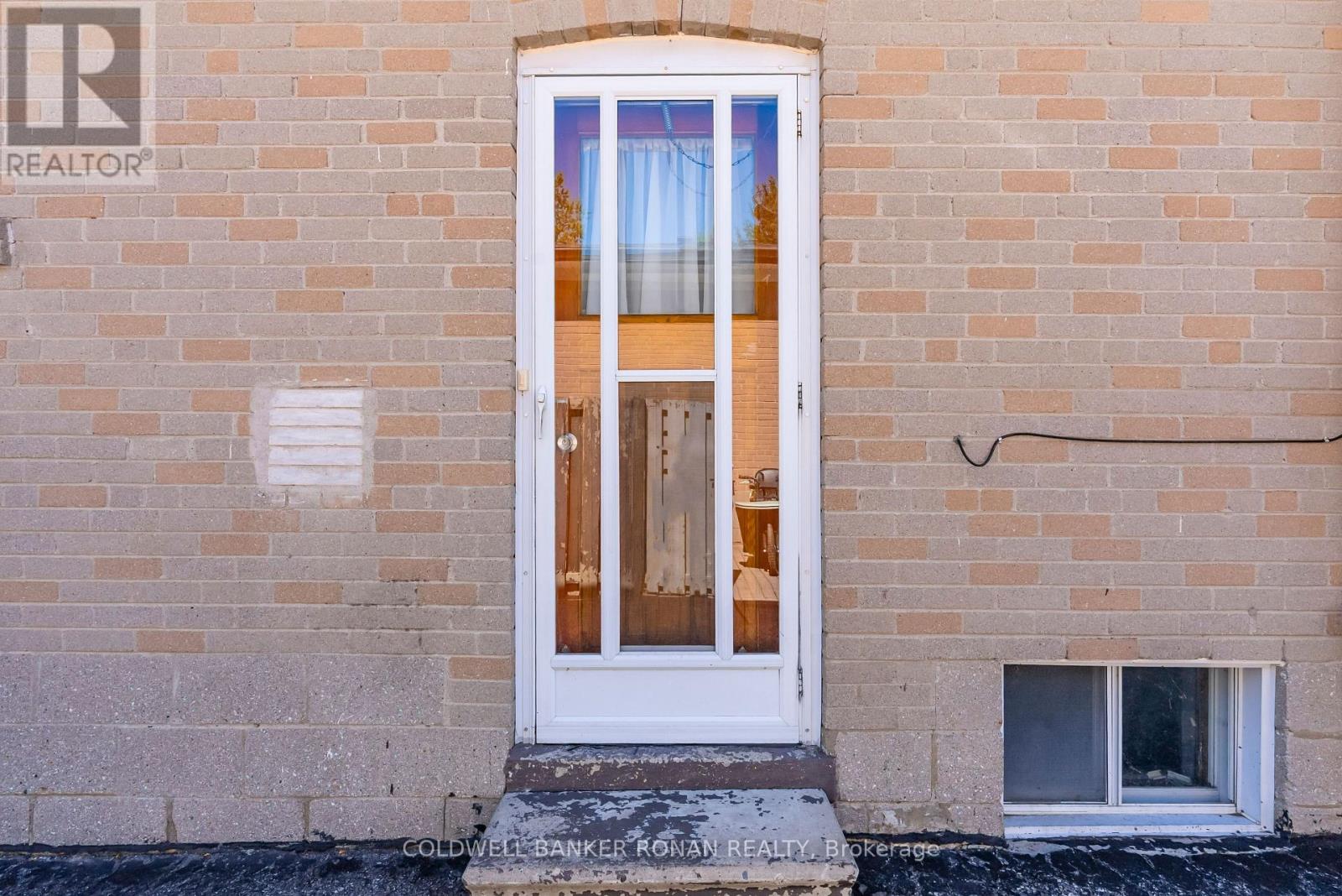 48 Cartier Crescent, Richmond Hill, Ontario  L4C 2N2 - Photo 19 - N13215150