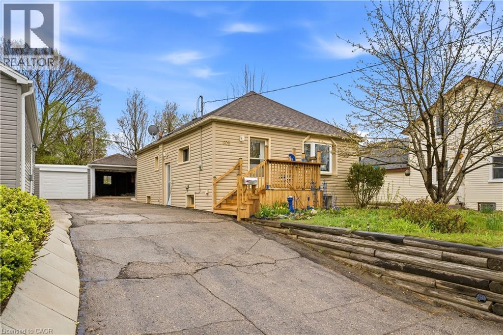 609 Guelph Street, Kitchener, Ontario  N2H 5Y5 - Photo 38 - 40828313