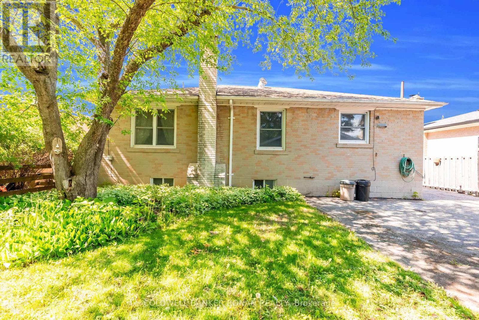 48 Cartier Crescent, Richmond Hill, Ontario  L4C 2N2 - Photo 21 - N13215150