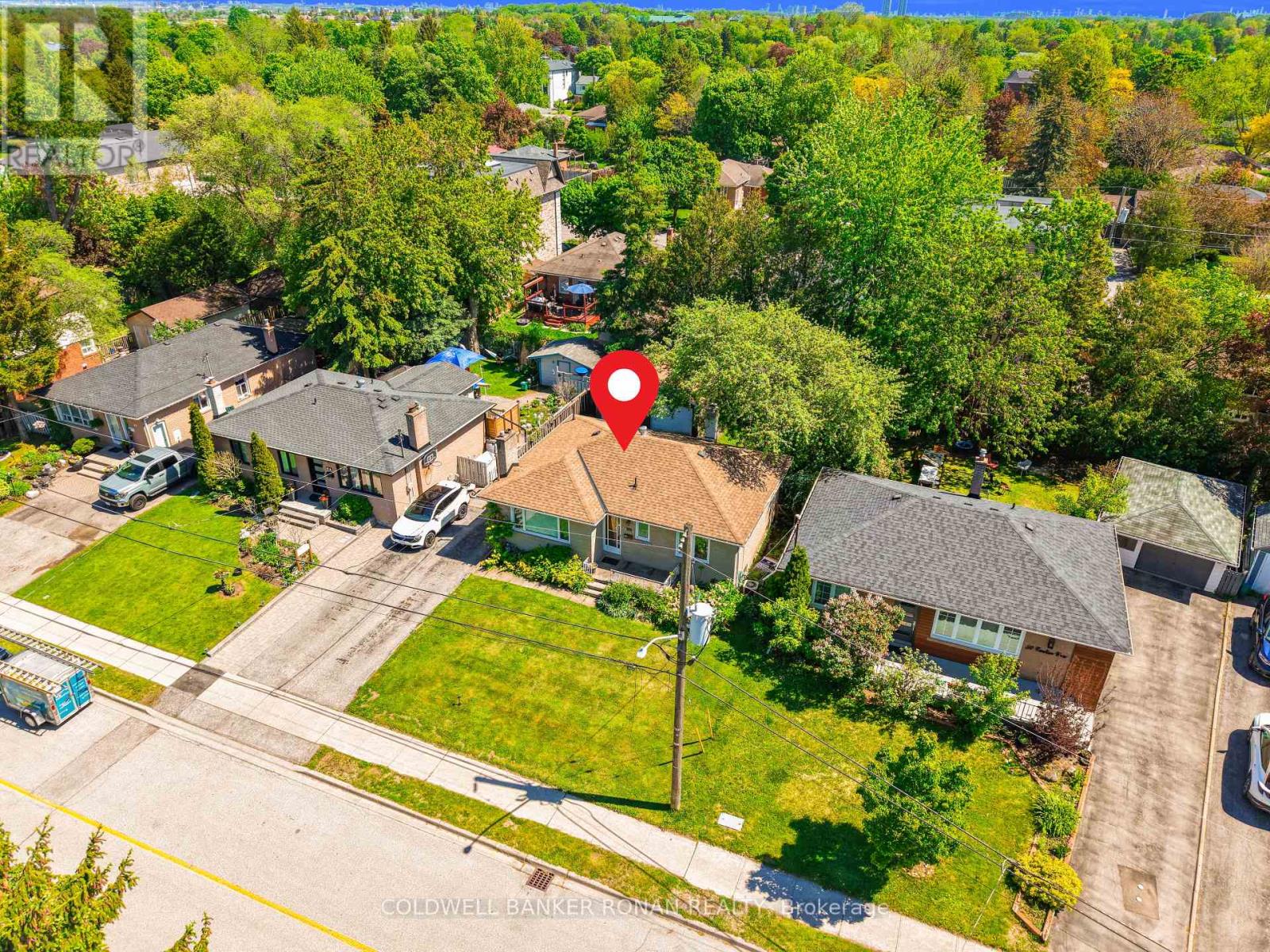 48 Cartier Crescent, Richmond Hill, Ontario  L4C 2N2 - Photo 8 - N13215150