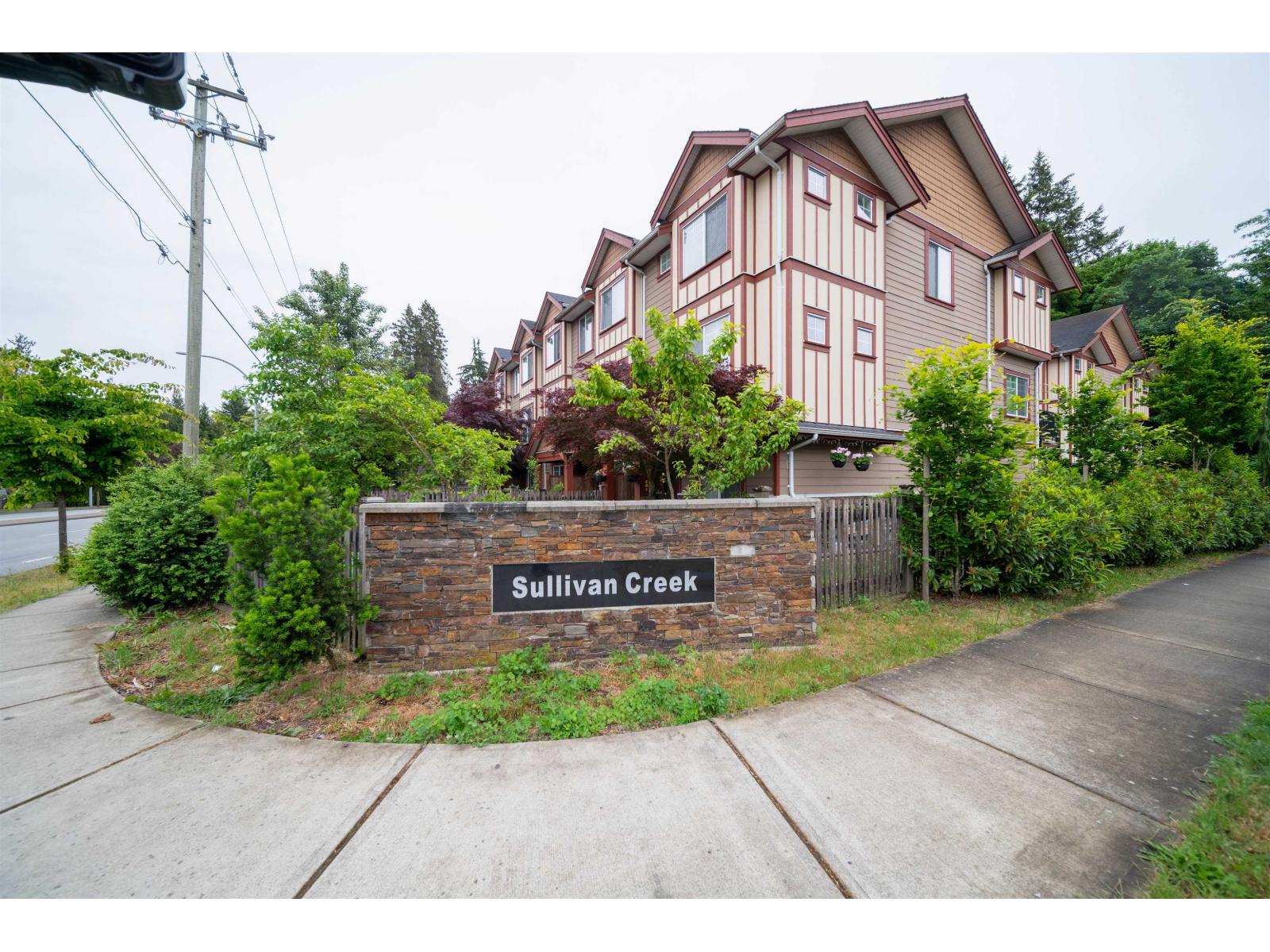 3 6388 140 Street, Surrey, British Columbia  V3W 1Y8 - Photo 1 - R3129096