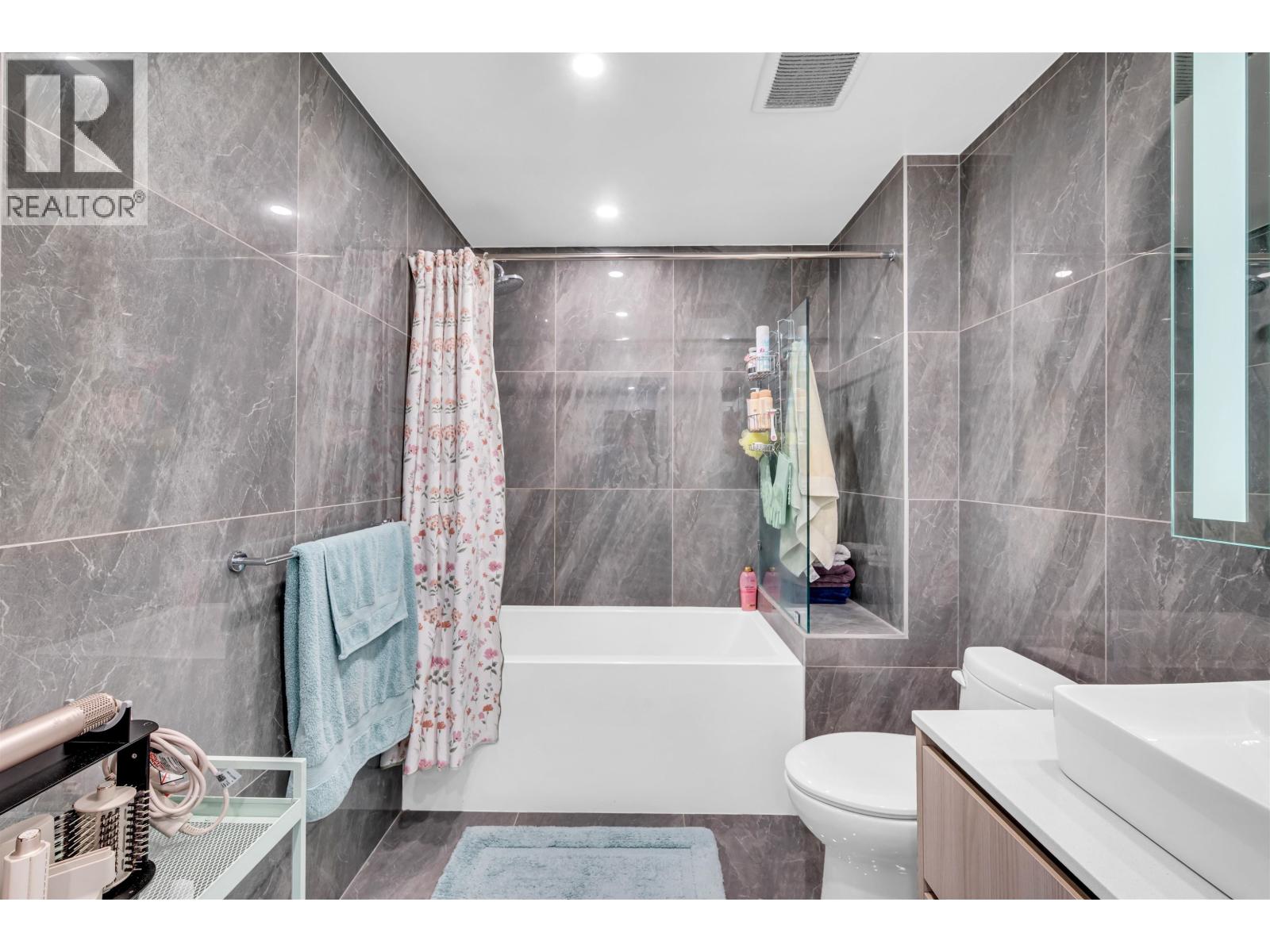 1007 5311 Goring Street, Burnaby, British Columbia  V5B 0B5 - Photo 14 - R3129201