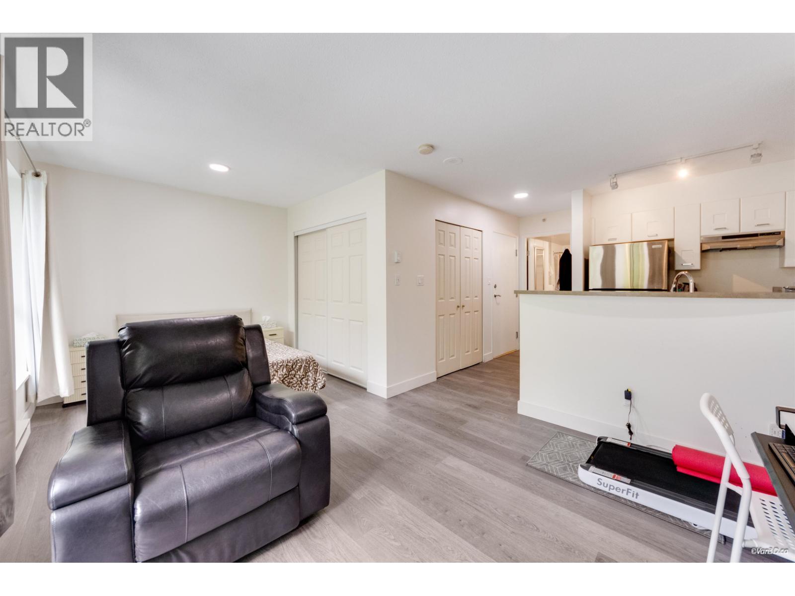 205 3438 Vanness Avenue, Vancouver, British Columbia  V5R 6E7 - Photo 7 - R3129717