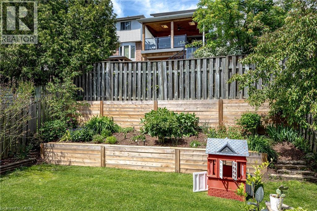 42 Bridlewood Drive, Dundas, Ontario  L9H 6H4 - Photo 39 - 40834268