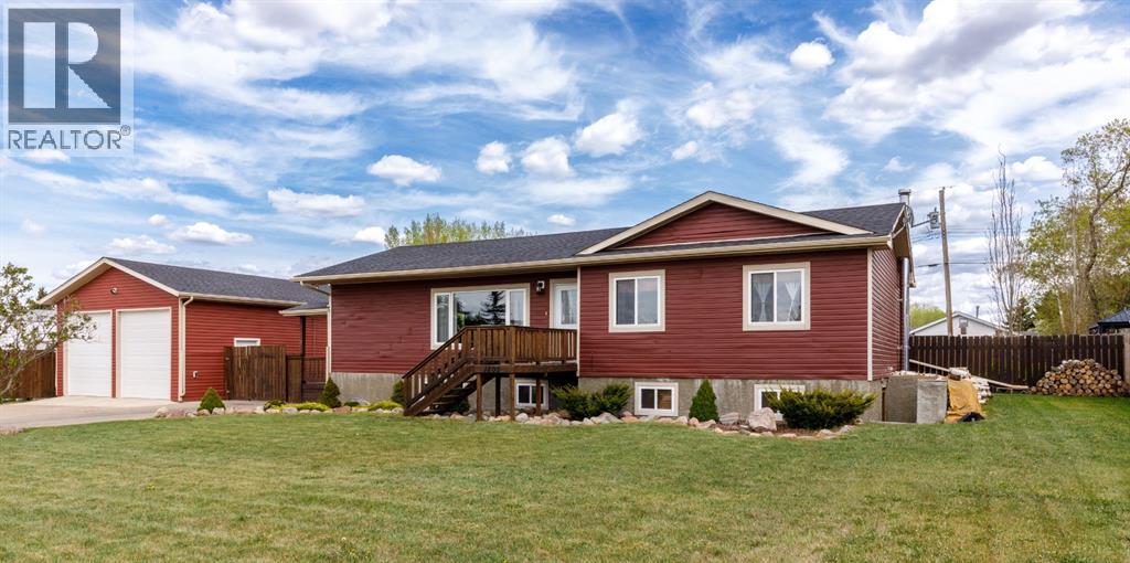 1805 27 Avenue, Delburne, Alberta  T0M 0v0 - Photo 1 - A2315635