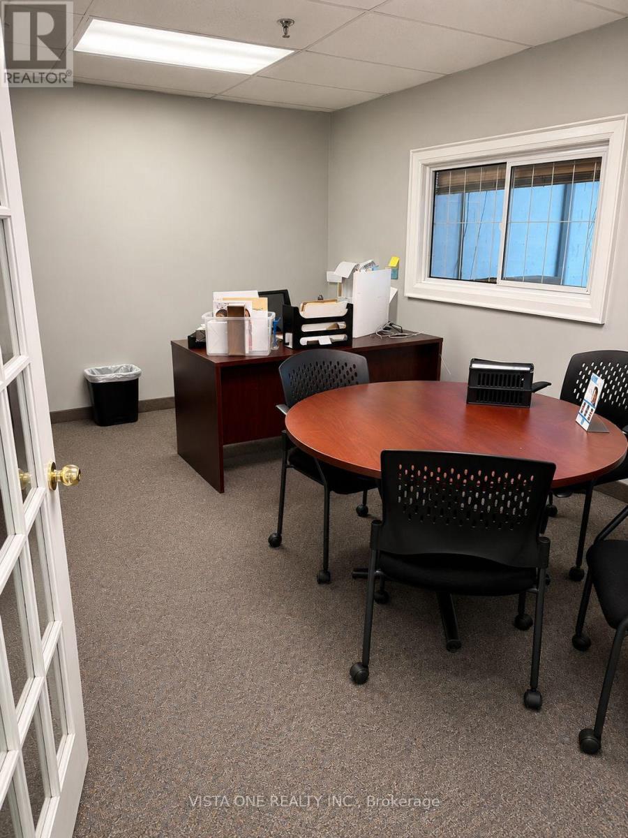 8 - 56 Pennsylvania Avenue, Vaughan, Ontario  L4K 3V9 - Photo 9 - N13215934