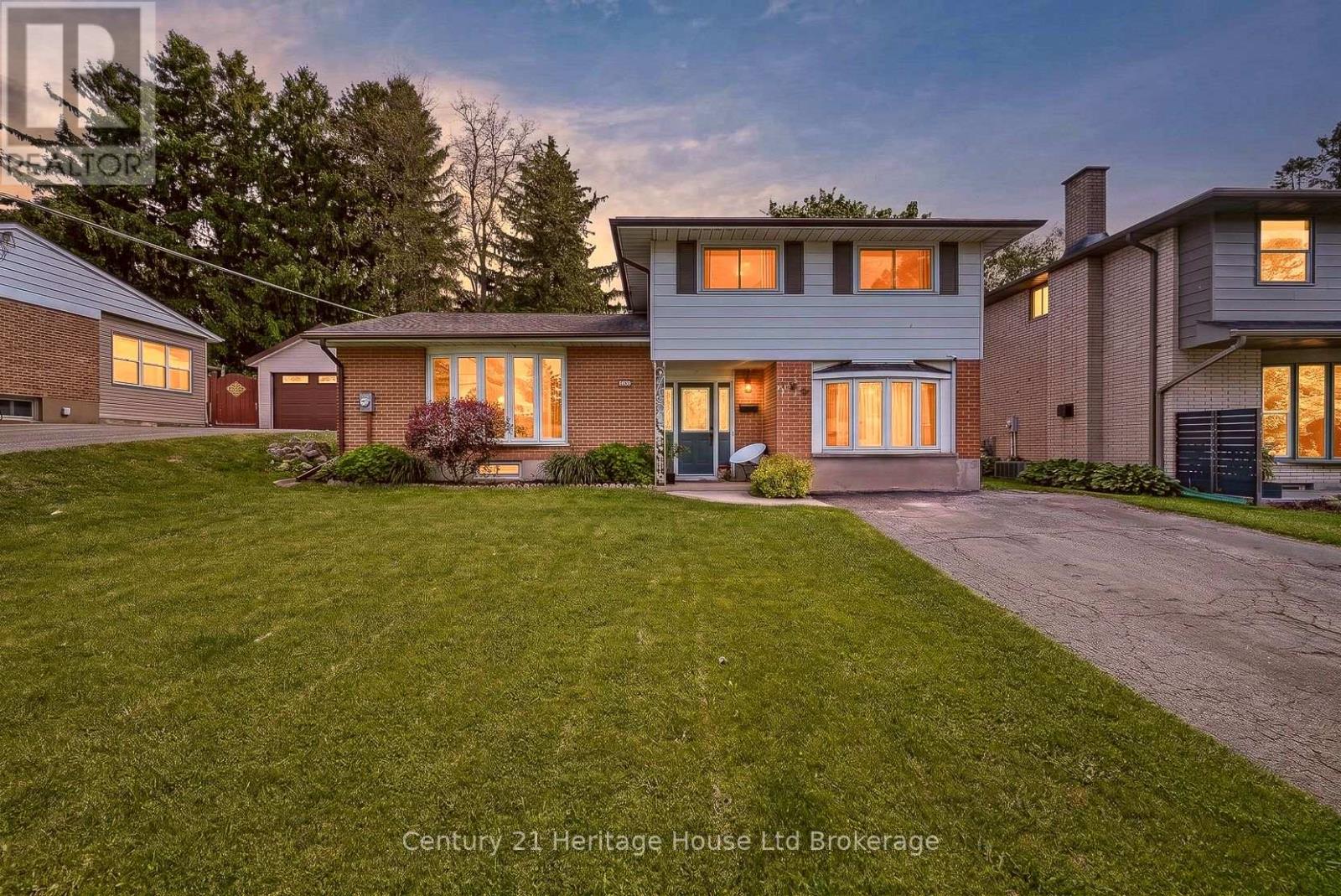 480 Lee Avenue, Woodstock, Ontario  N4S 6Y3 - Photo 1 - X13215906
