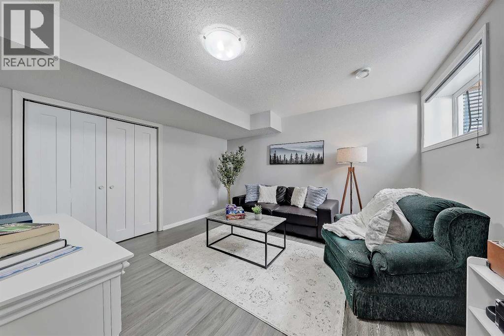 1 Osborne Common Sw, Airdrie, Alberta  T4B 5E3 - Photo 42 - A2314704
