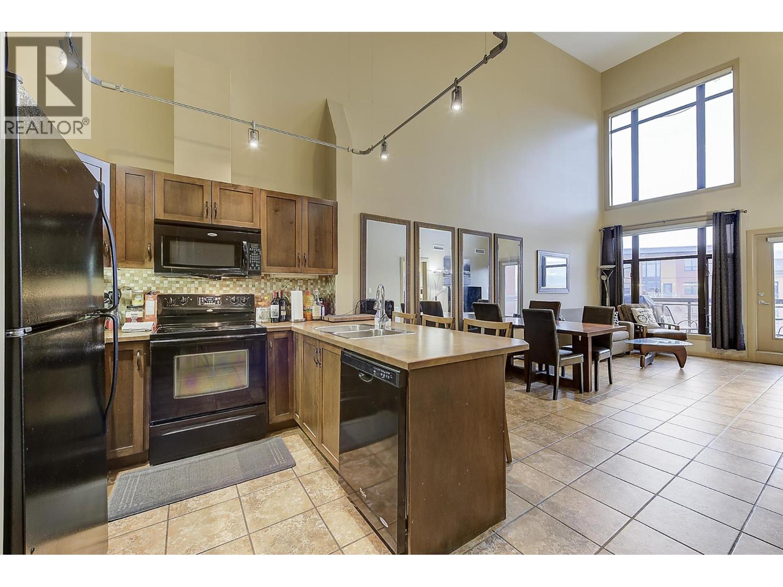 654 Cook Road Unit# 605, Kelowna, British Columbia V1W 3G7 - Photo 9 - 10374030