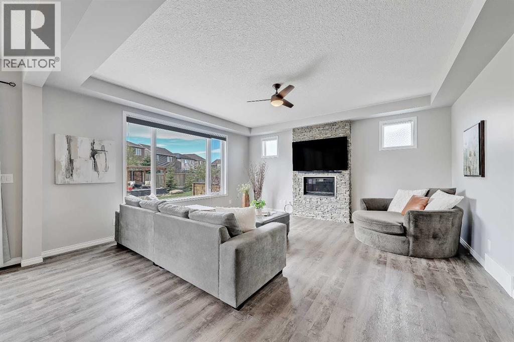1 Osborne Common Sw, Airdrie, Alberta  T4B 5E3 - Photo 25 - A2314704