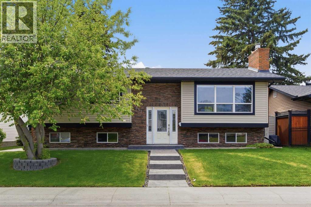 351 Queen Charlotte Road SE, Calgary, Alberta  T2J 4H5 - Photo 2 - A2315201
