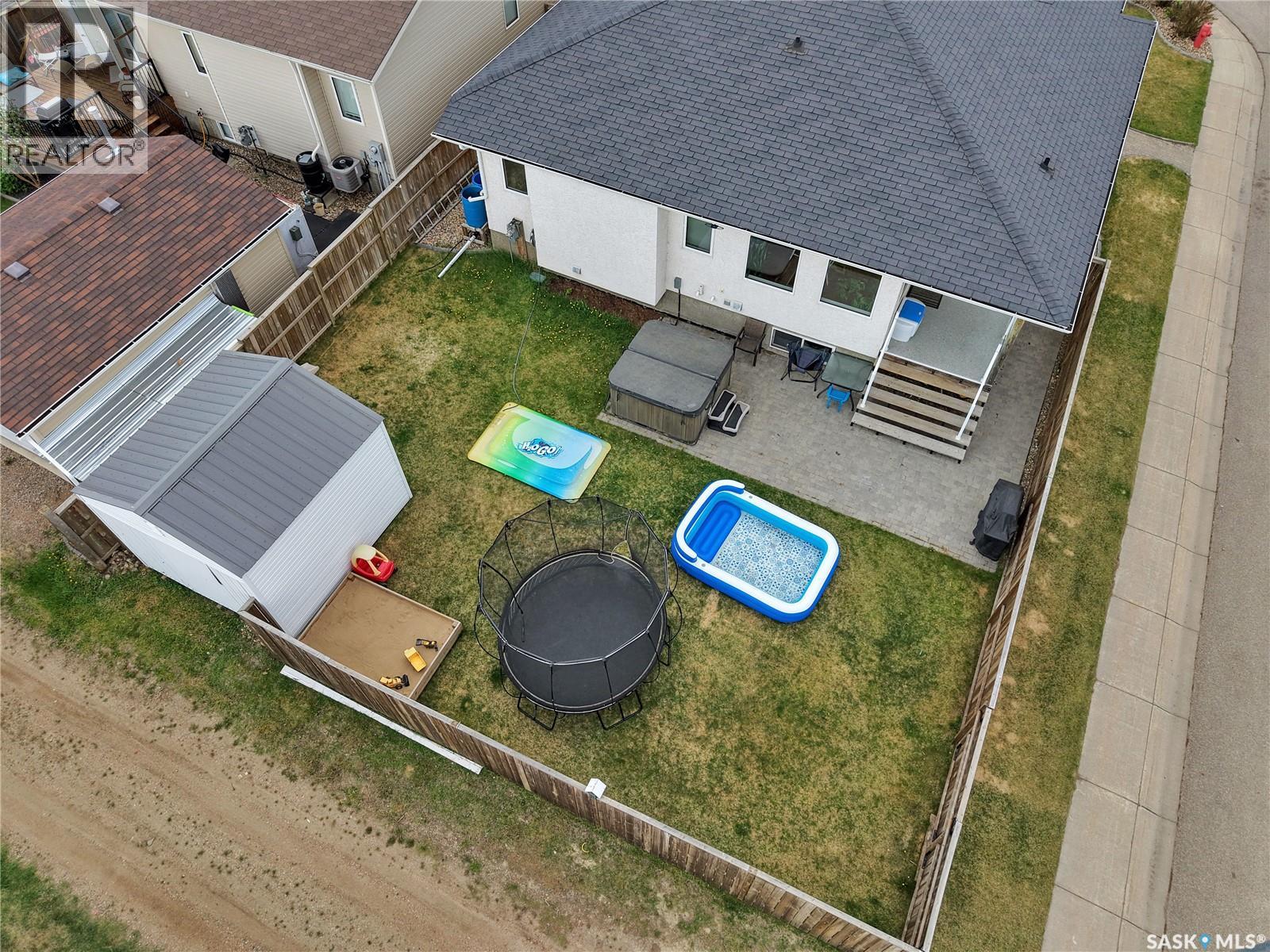 201 Brookside Court, Warman, Saskatchewan  S0K 0A1 - Photo 39 - SK034853