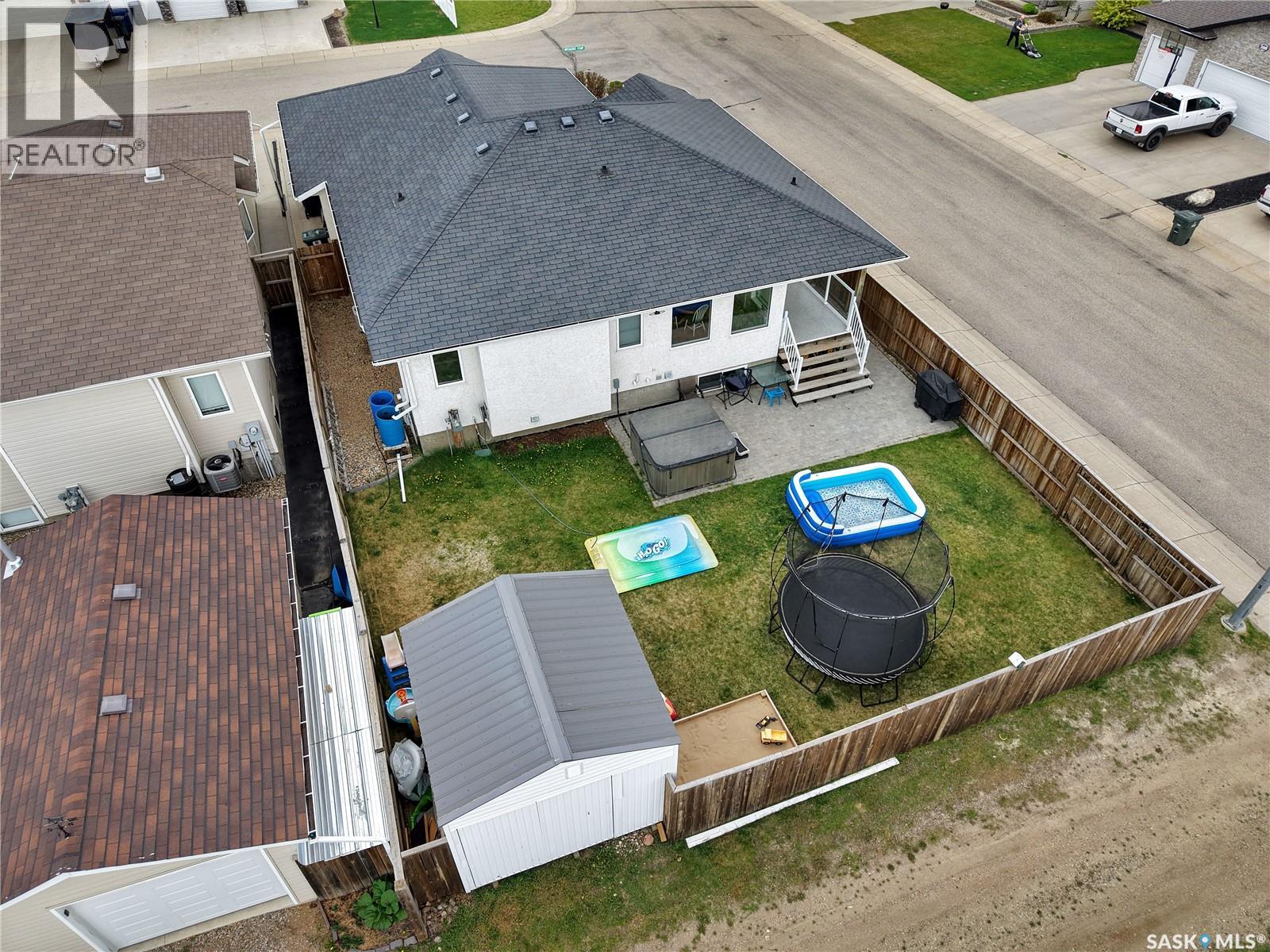 201 Brookside Court, Warman, Saskatchewan  S0K 0A1 - Photo 38 - SK034853