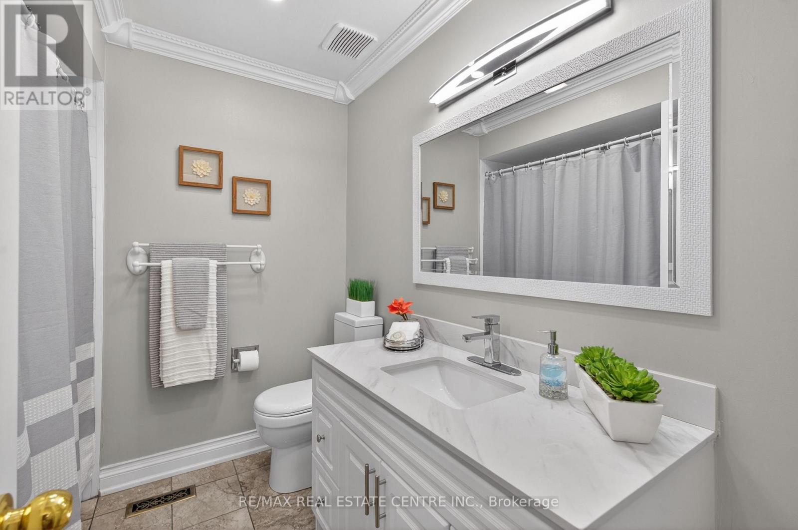 6059 Gemini Crescent, Mississauga, Ontario  L5N 6B6 - Photo 36 - W13215878